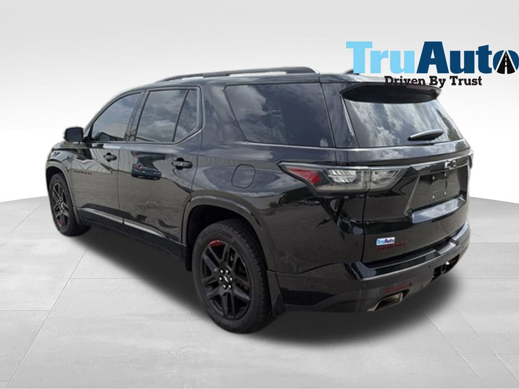 Used 2019 Chevrolet Traverse Premier w/ Redline Edition AWD/4WD image 2