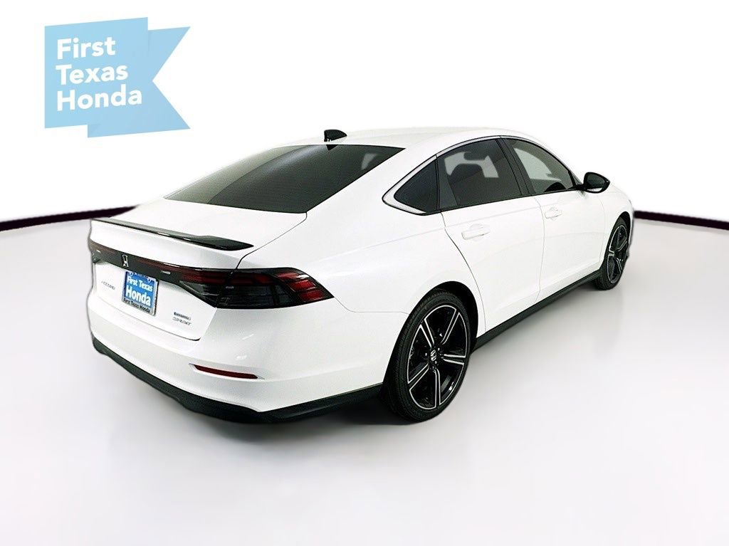 Used 2025 Honda Accord Sport image 8