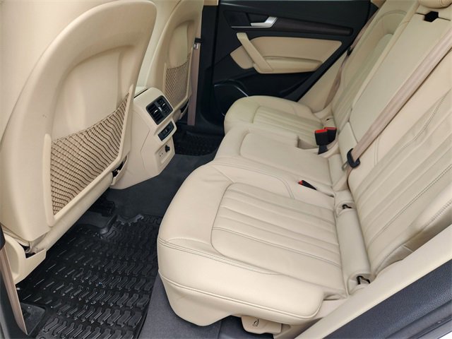 Used 2022 Audi Q5 2.0T Premium w/ Convenience Package image 30