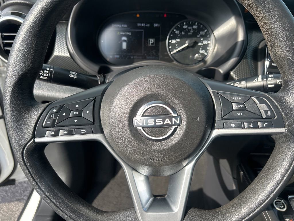 Used 2023 Nissan Kicks SV image 18