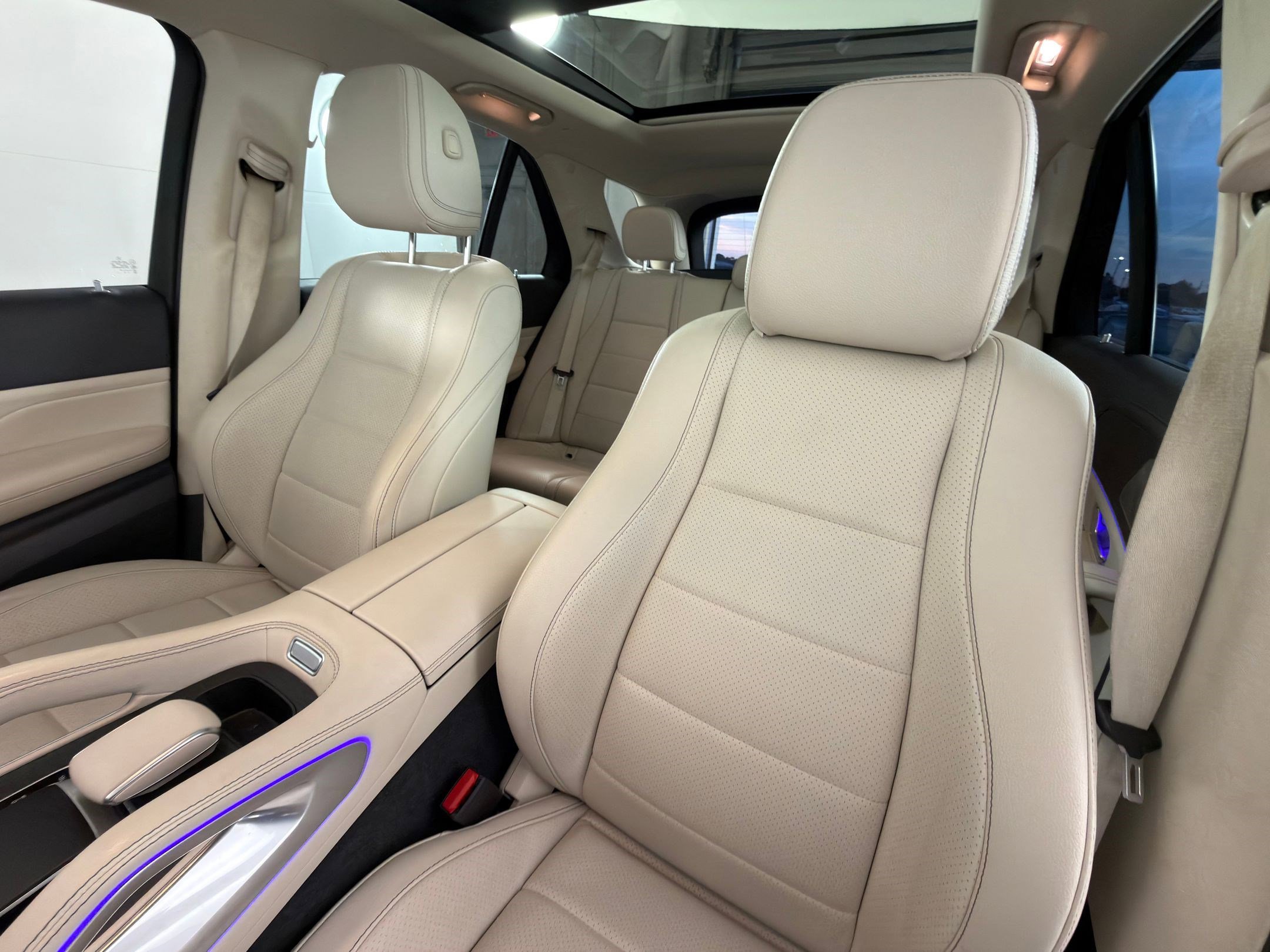 Used 2020 Mercedes-Benz GLE 450 4MATIC image 22