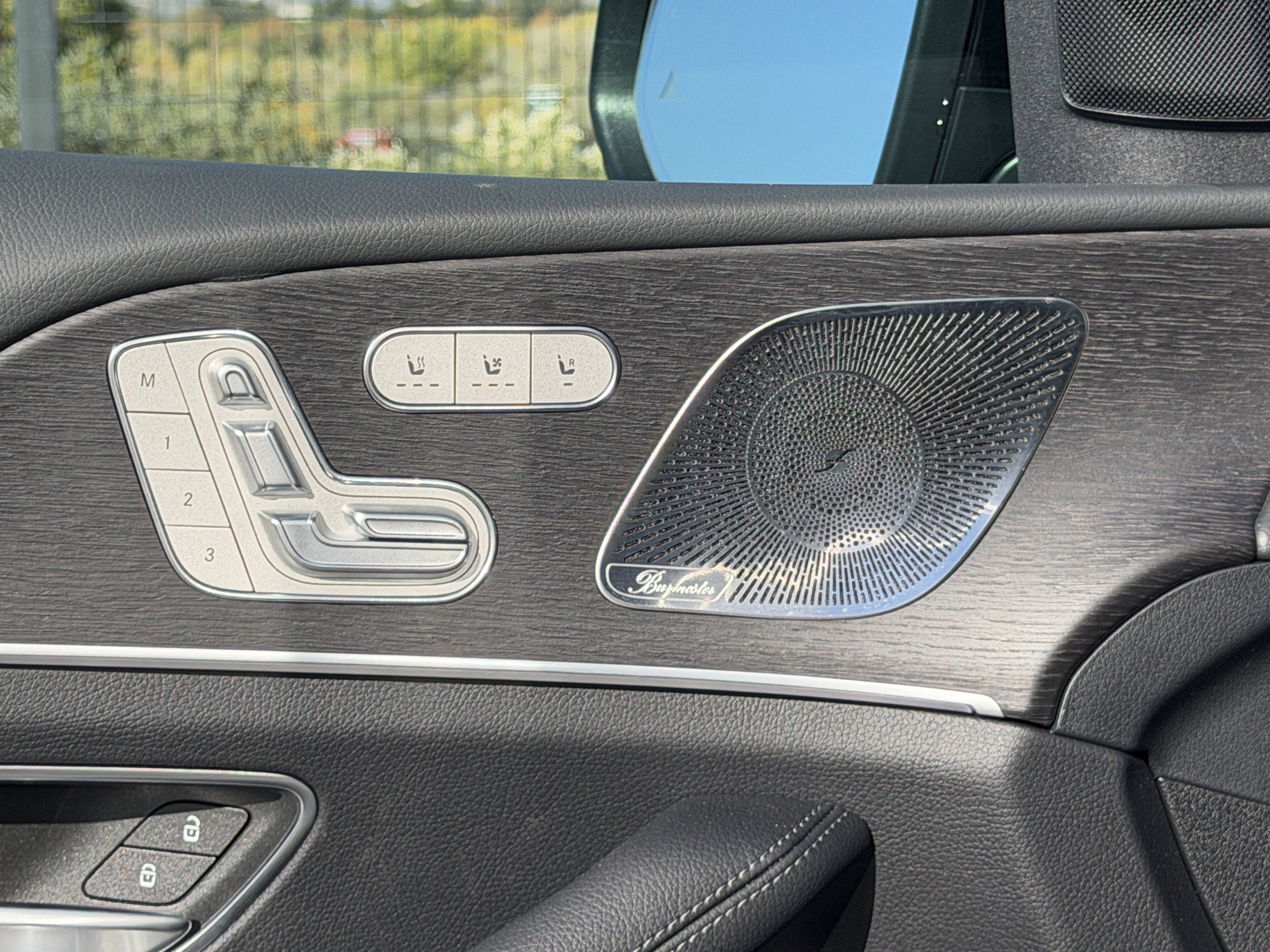 New 2026 Mercedes-Benz GLS 450 4MATIC image 17