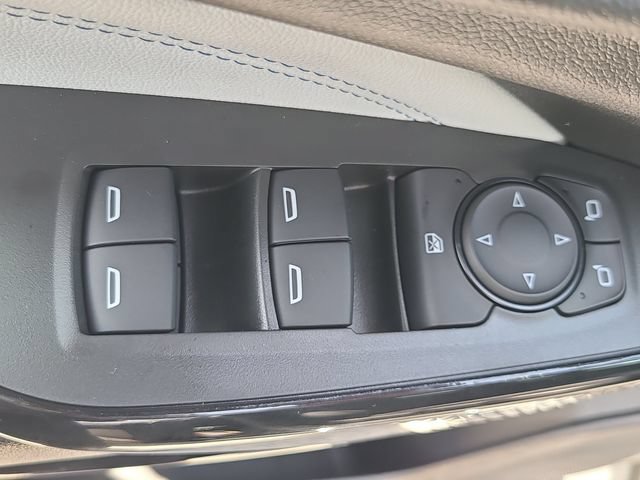 New 2026 Chevrolet Trax LT w/ Midnight Edition FWD image 17