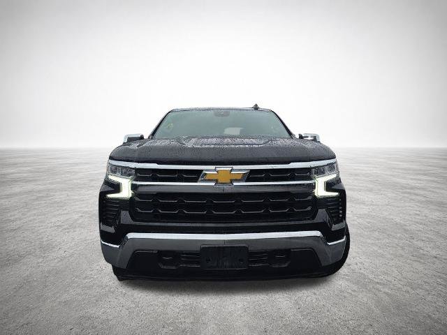 Used 2022 Chevrolet Silverado 1500 LT w/ Z71 Off-Road Package AWD/4WD image 3