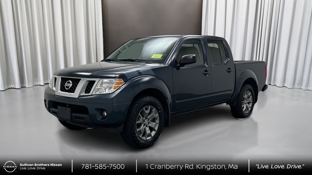 Used 2020 Nissan Frontier SV image 1