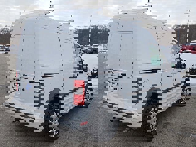 Used 2010 Ford Transit Connect XLT image 9