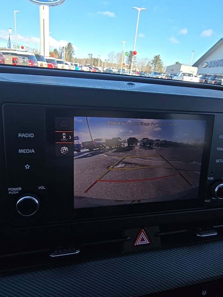 Used 2024 Kia Sportage LX image 19