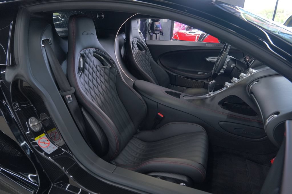 Used 2018 Bugatti Chiron AWD/4WD image 18