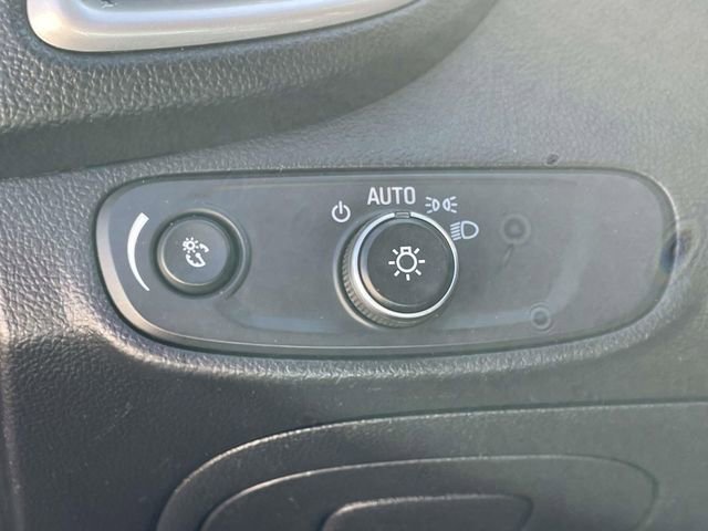 Used 2020 Chevrolet Trax LS w/ Tint and Cruise Package FWD image 21