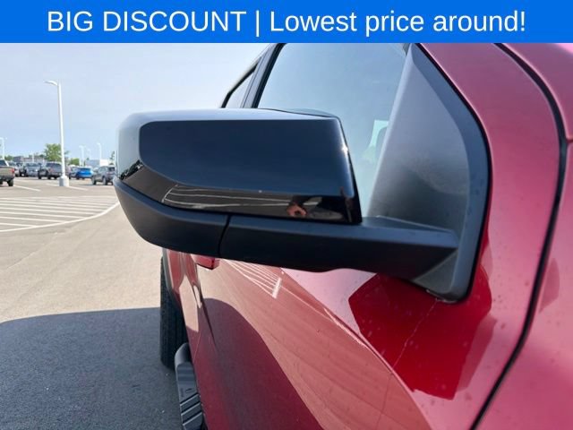 Used 2024 GMC Canyon Elevation w/ Convenience Package RWD image 9
