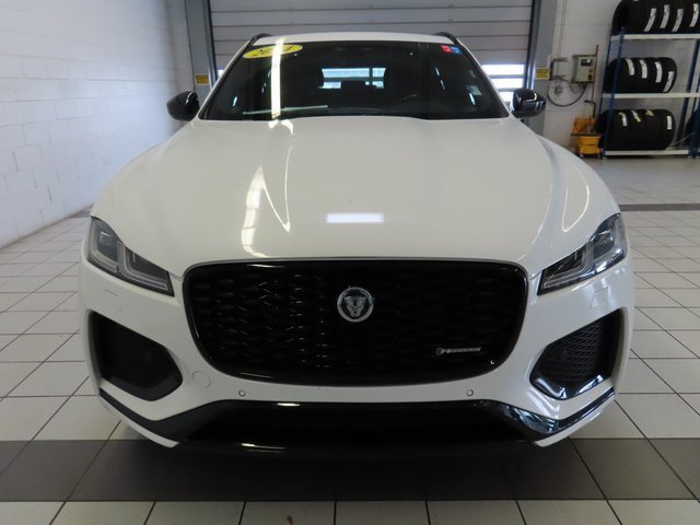 Used 2024 Jaguar F-PACE R-Dynamic S image 18