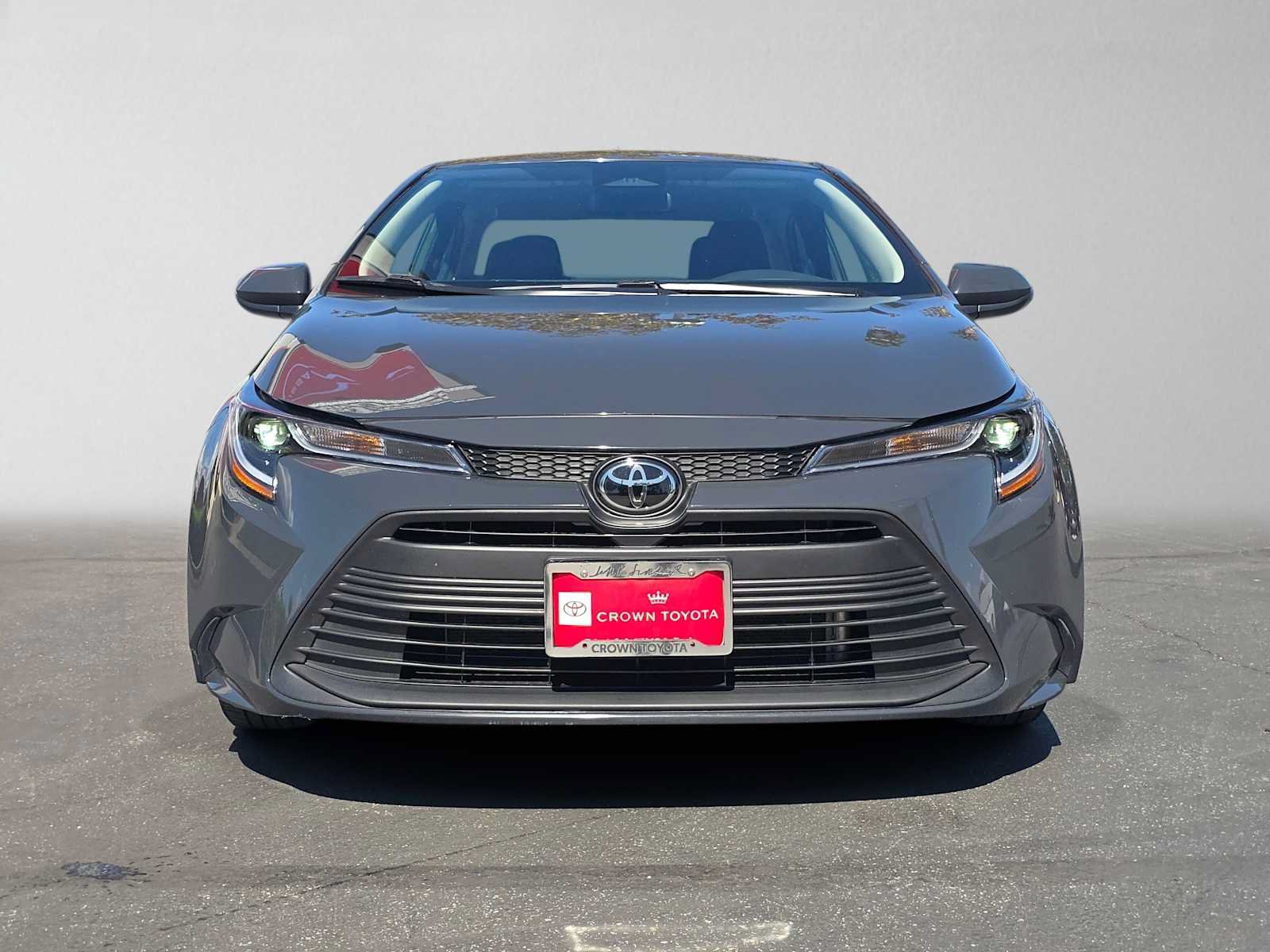 Certified 2025 Toyota Corolla LE FWD image 8