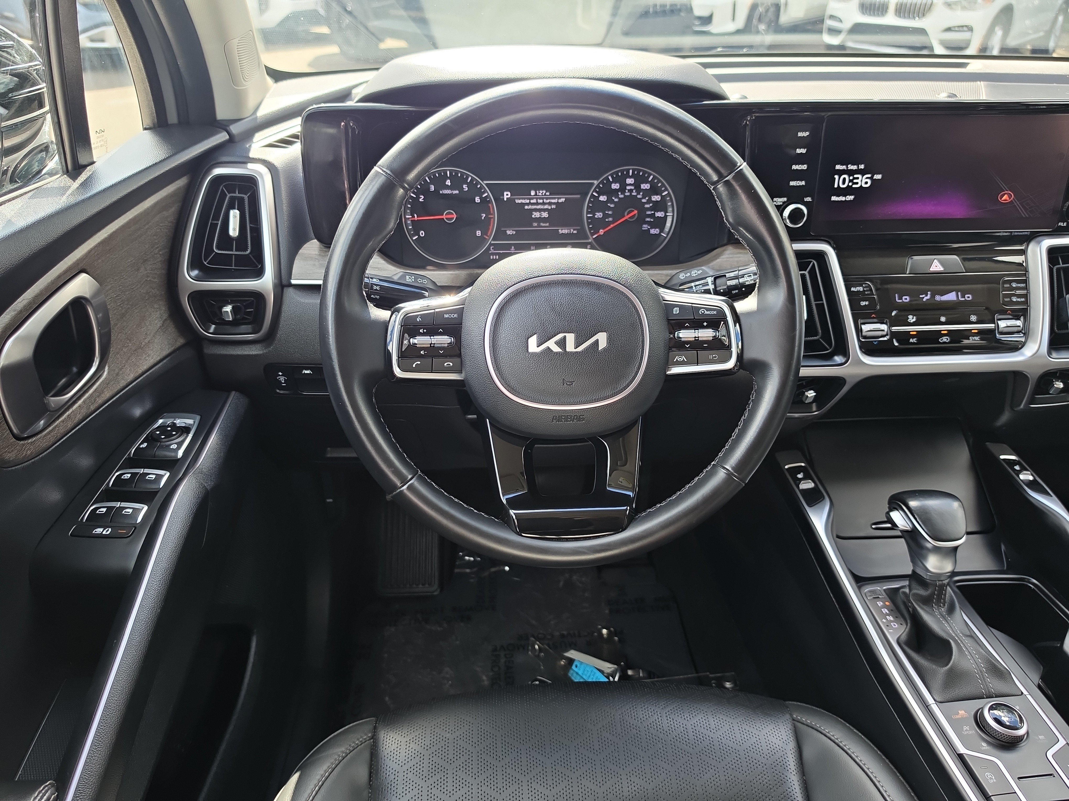 Used 2023 Kia Sorento S AWD/4WD image 13