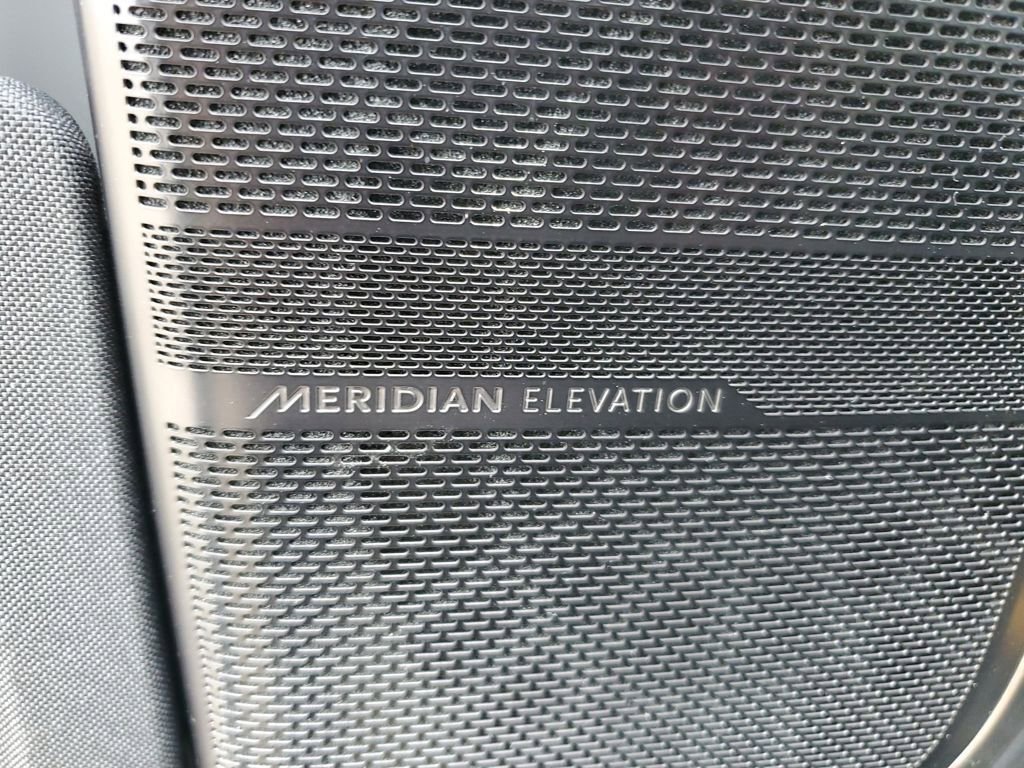 Used 2022 Rivian R1T Launch Edition image 24