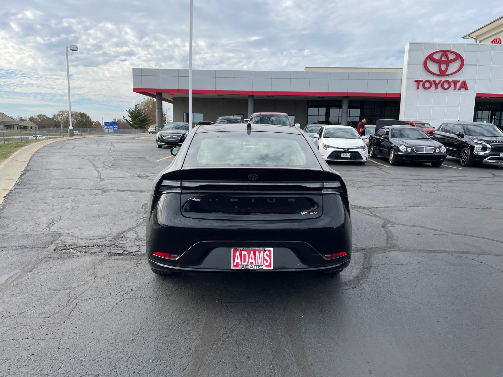 Used 2026 Toyota Prius XSE Premium w/ Limited Premium Package image 7