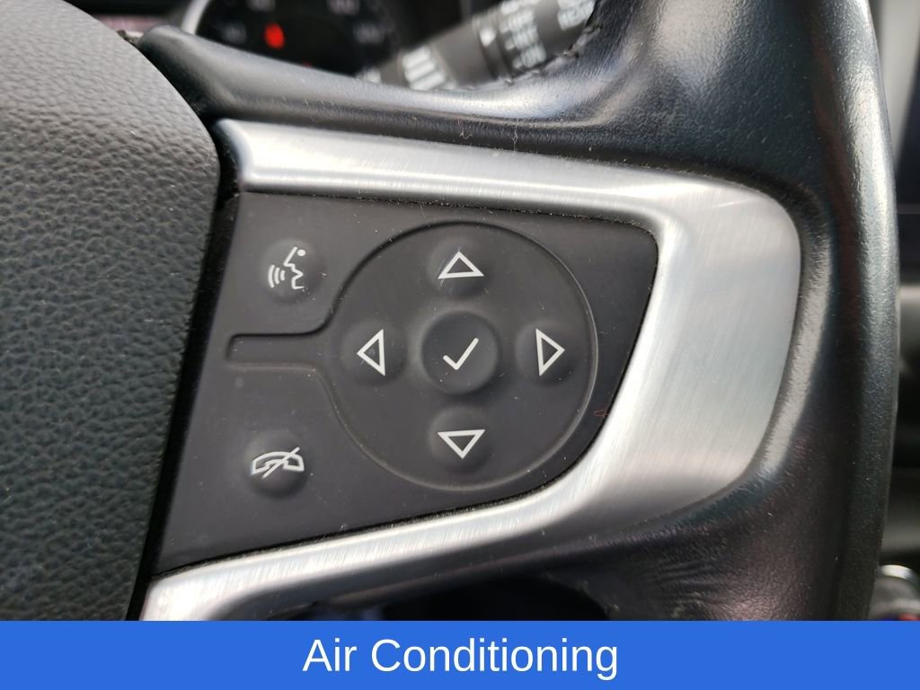 Used 2020 GMC Terrain SLT image 13