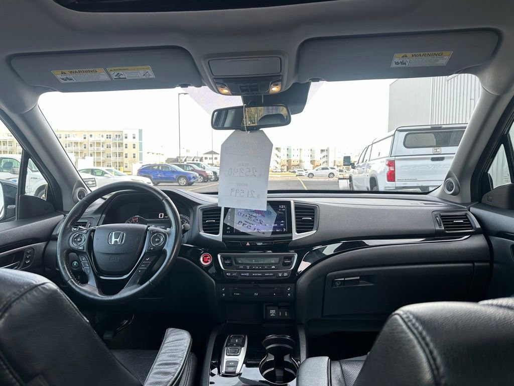 Used 2017 Honda Pilot Elite image 15