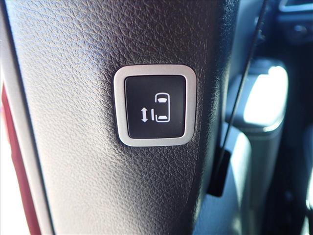 New 2026 Chrysler Pacifica Select AWD/4WD image 12