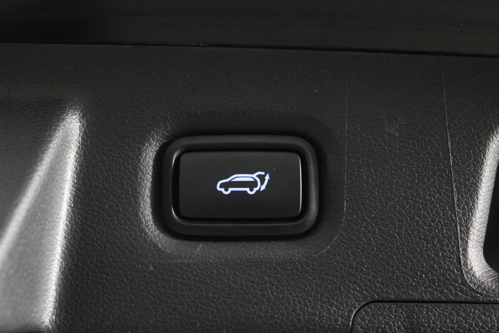 Certified 2021 Hyundai Santa Fe SEL Premium image 16