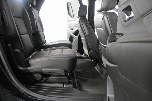 Used 2023 Chevrolet Traverse High Country image 27