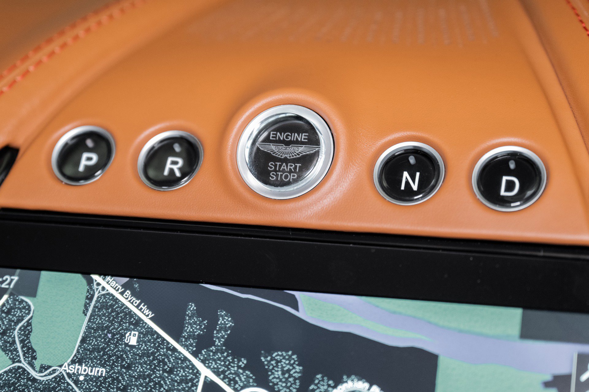 Used 2023 Aston Martin DBX 707 image 30