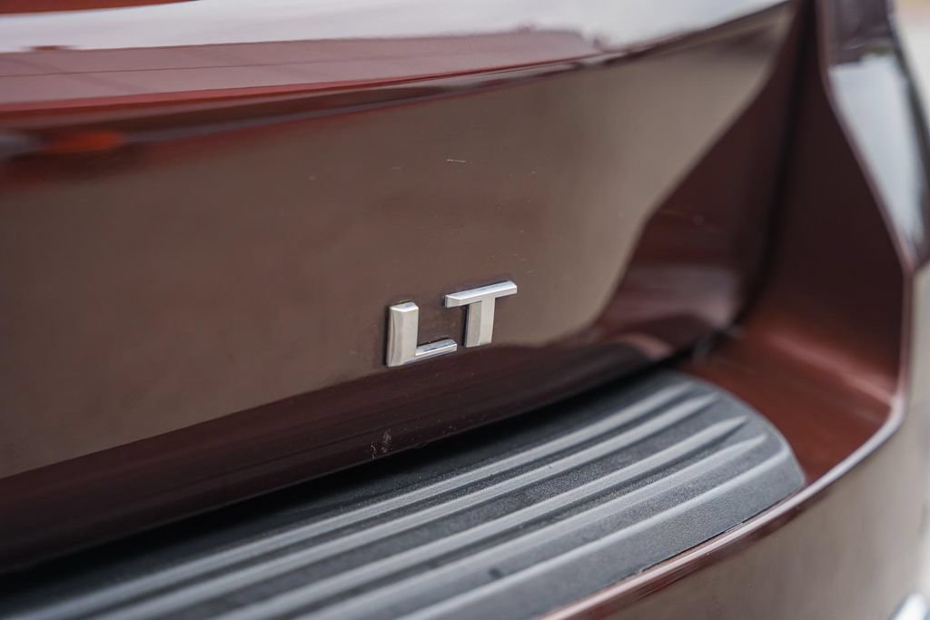 Used 2022 Chevrolet Tahoe LT w/ LT Signature Package AWD/4WD image 8