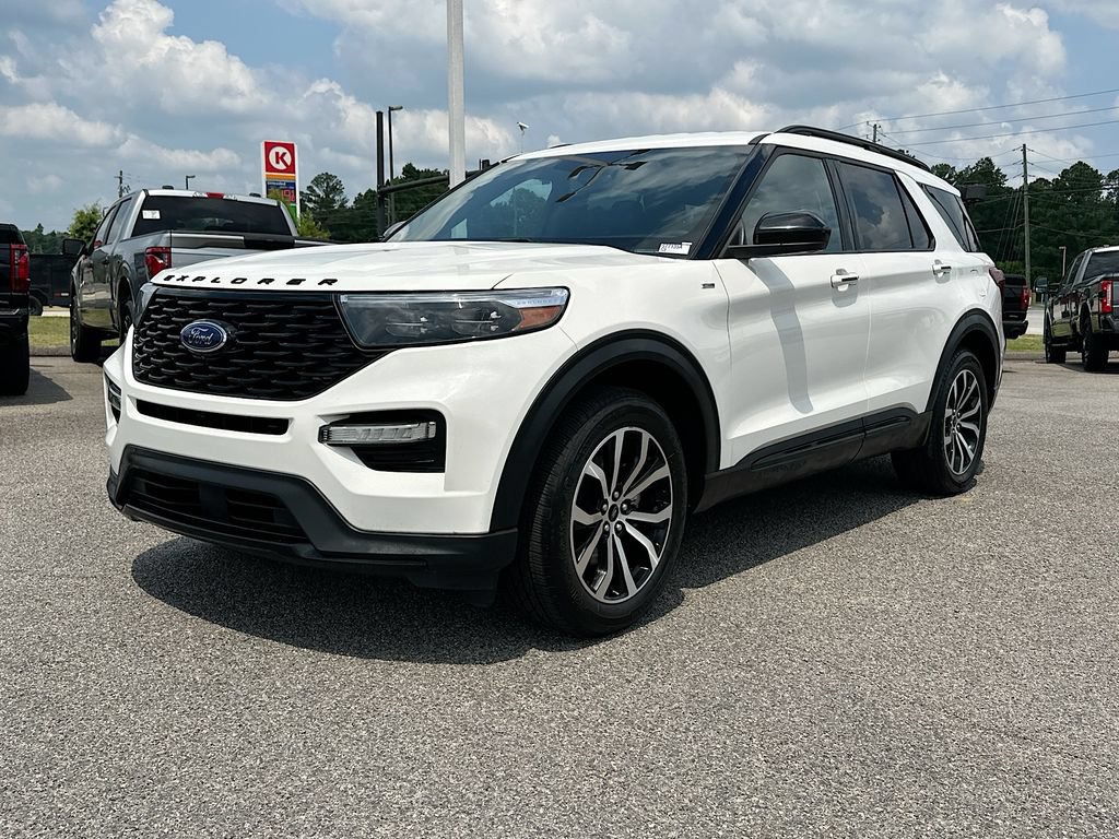 Certified 2023 Ford Explorer ST-Line w/ Class IV Trailer Tow Package RWD image 1