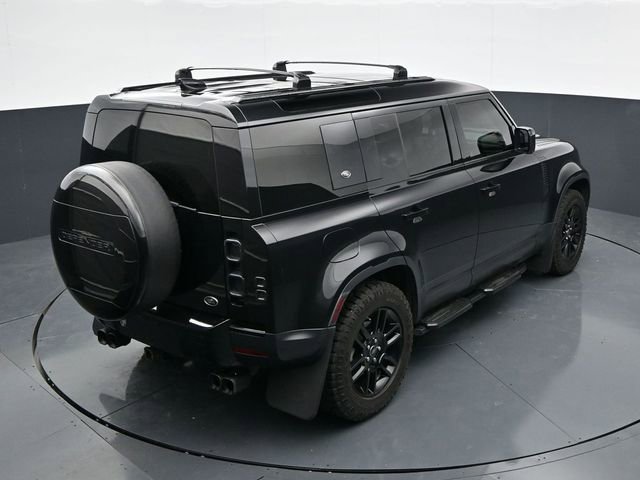 Used 2020 Land Rover Defender 110 S AWD/4WD image 34