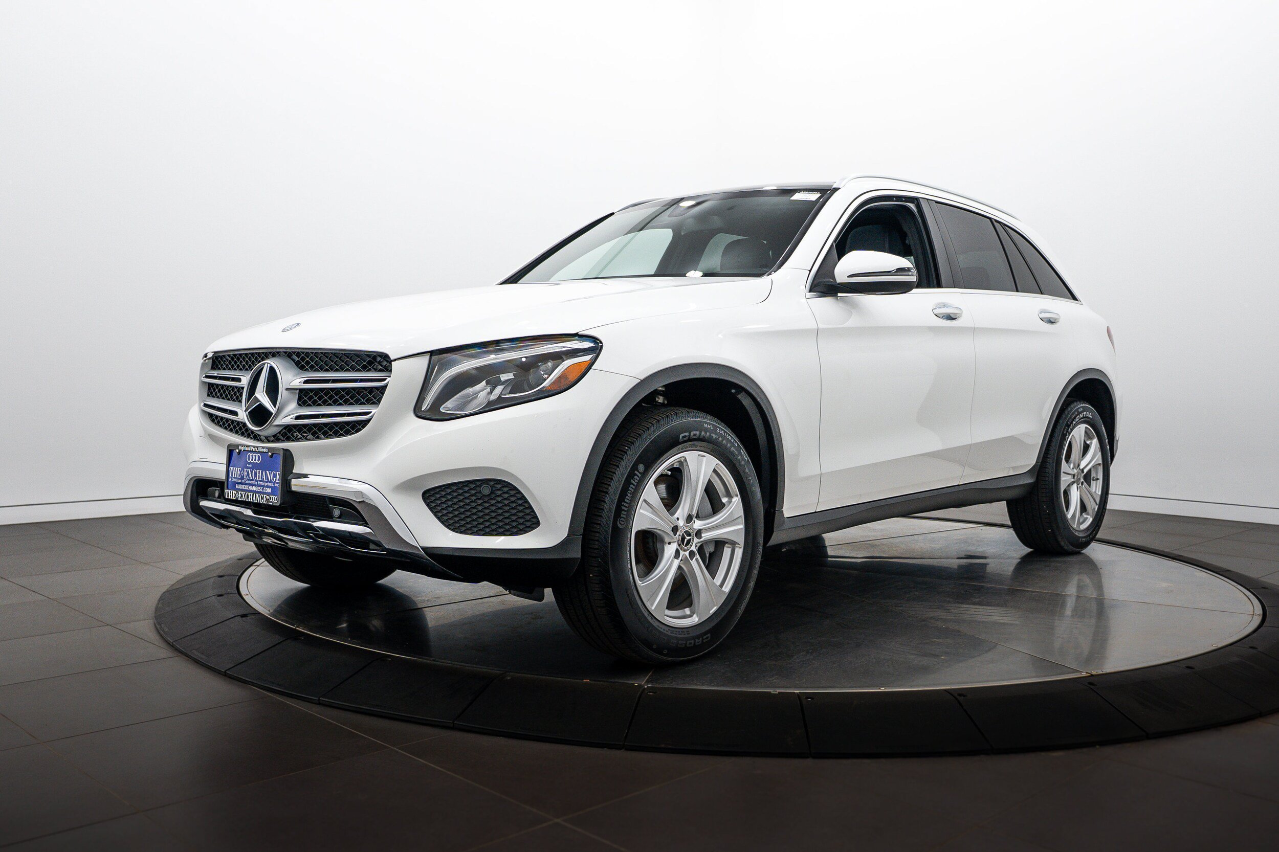 Used 2017 Mercedes-Benz GLC 300 4MATIC image 7