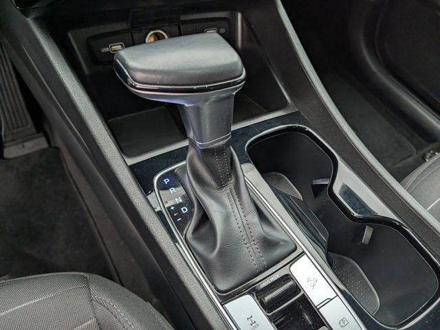 Used 2023 Hyundai Santa Cruz SEL Premium image 11