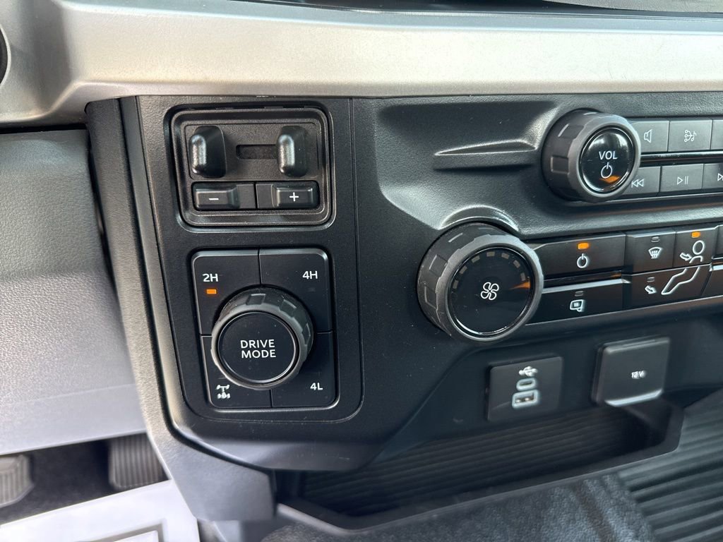 Used 2024 Ford F250 XL w/ XL Chrome Package AWD/4WD image 22