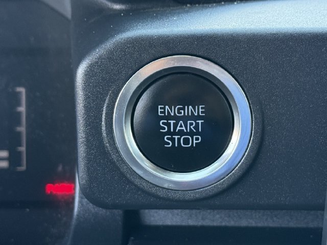 Used 2025 Toyota 4Runner SR5 AWD/4WD image 20