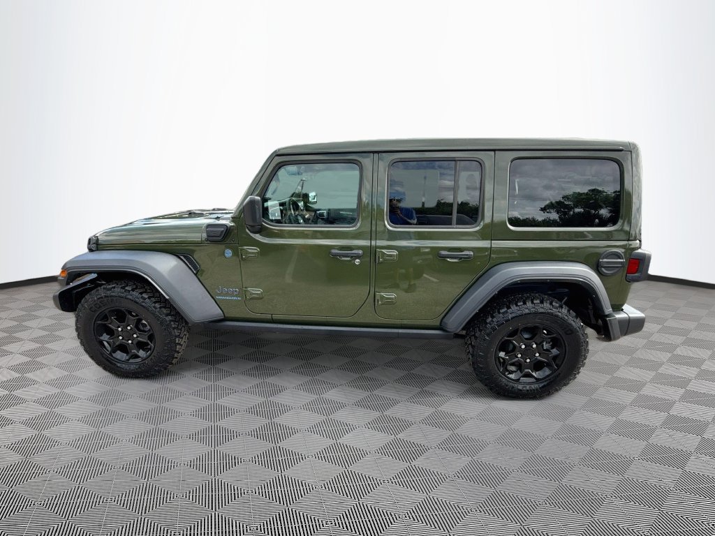 Certified 2023 Jeep Wrangler Unlimited w/ Sun & Screen Package AWD/4WD image 9