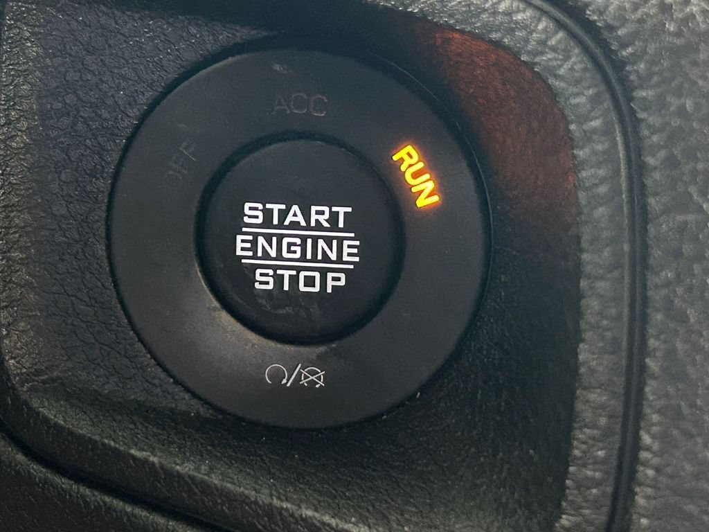Used 2024 Jeep Wrangler Unlimited Sport AWD/4WD image 27