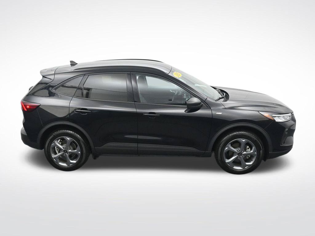 Used 2025 Ford Escape ST-Line AWD/4WD image 24
