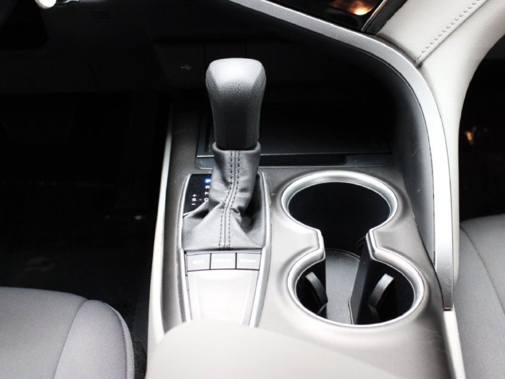 Used 2024 Toyota Camry LE FWD image 12
