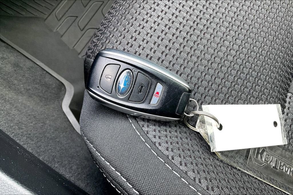 Used 2022 Subaru Outback Premium image 36