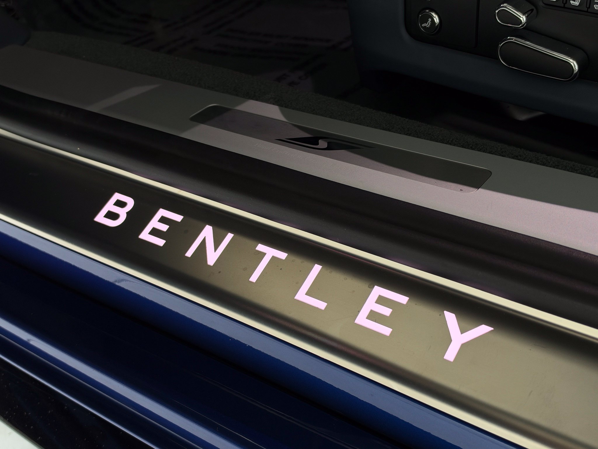 Used 2026 Bentley Continental GT AWD/4WD image 44