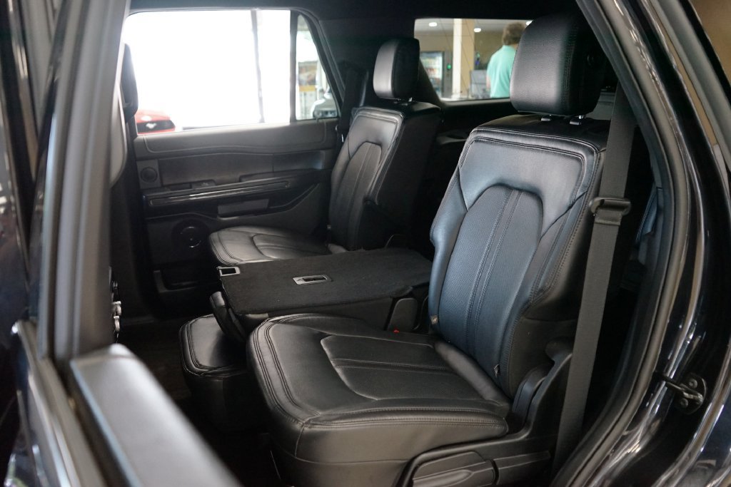 Used 2020 Ford Expedition Limited AWD/4WD image 48
