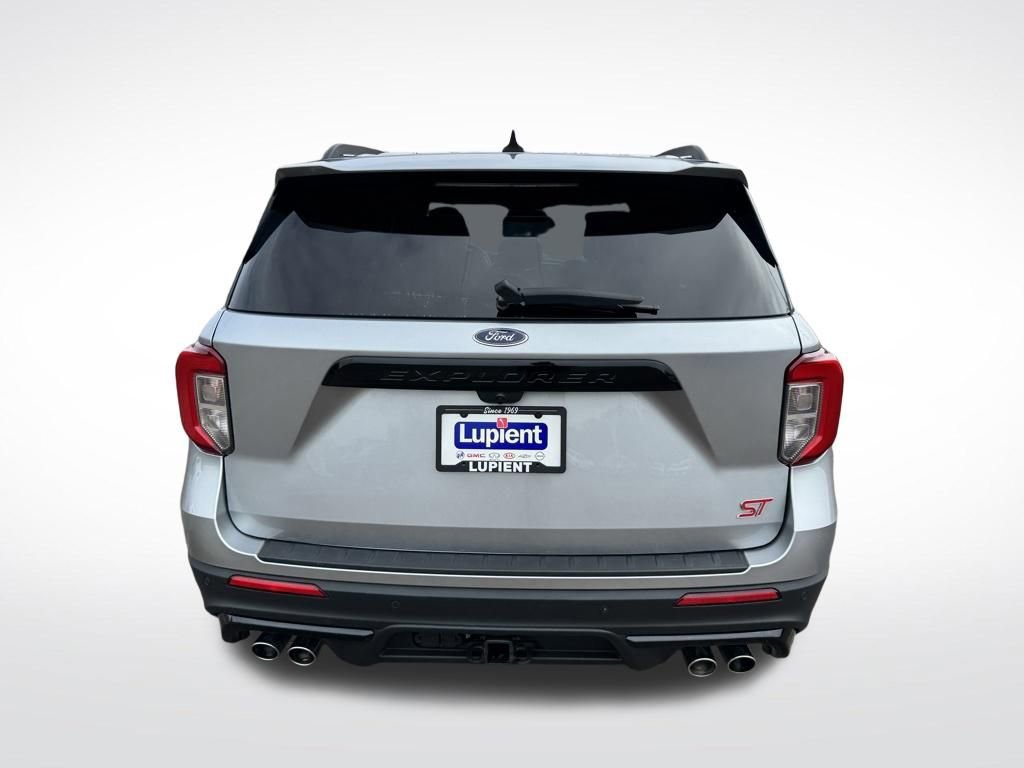Certified 2022 Ford Explorer ST w/ ST Street Pack image 5