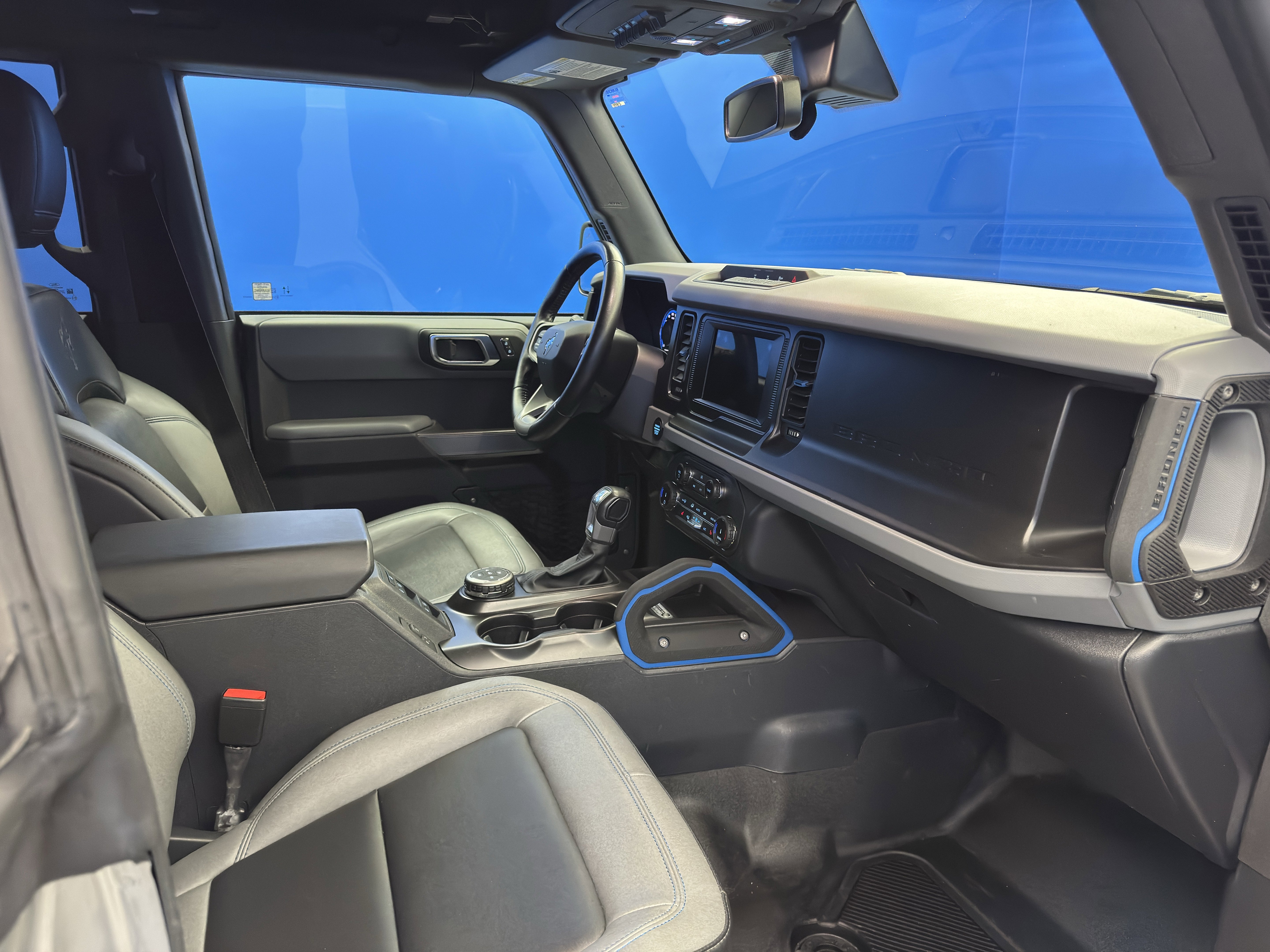 Used 2022 Ford Bronco Black Diamond image 24