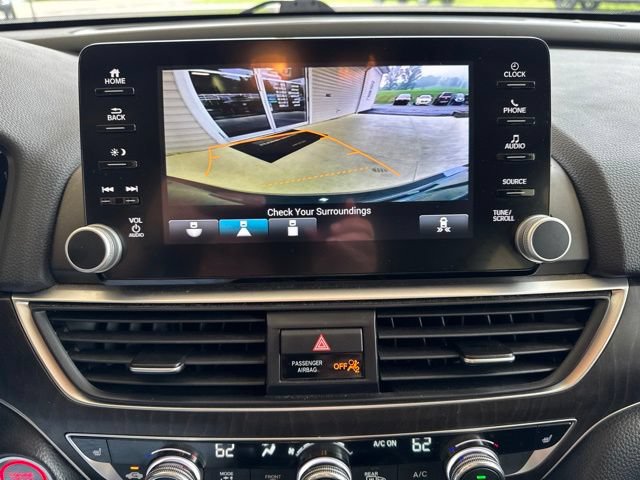 Used 2019 Honda Accord EX image 18