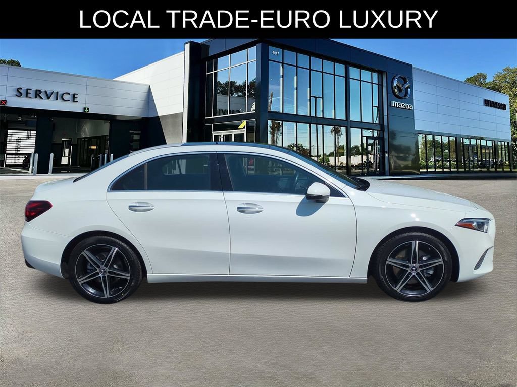 Used 2022 Mercedes-Benz A 220 image 3