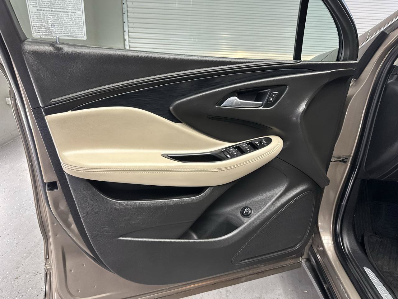 Used 2018 Buick Envision Preferred FWD image 13