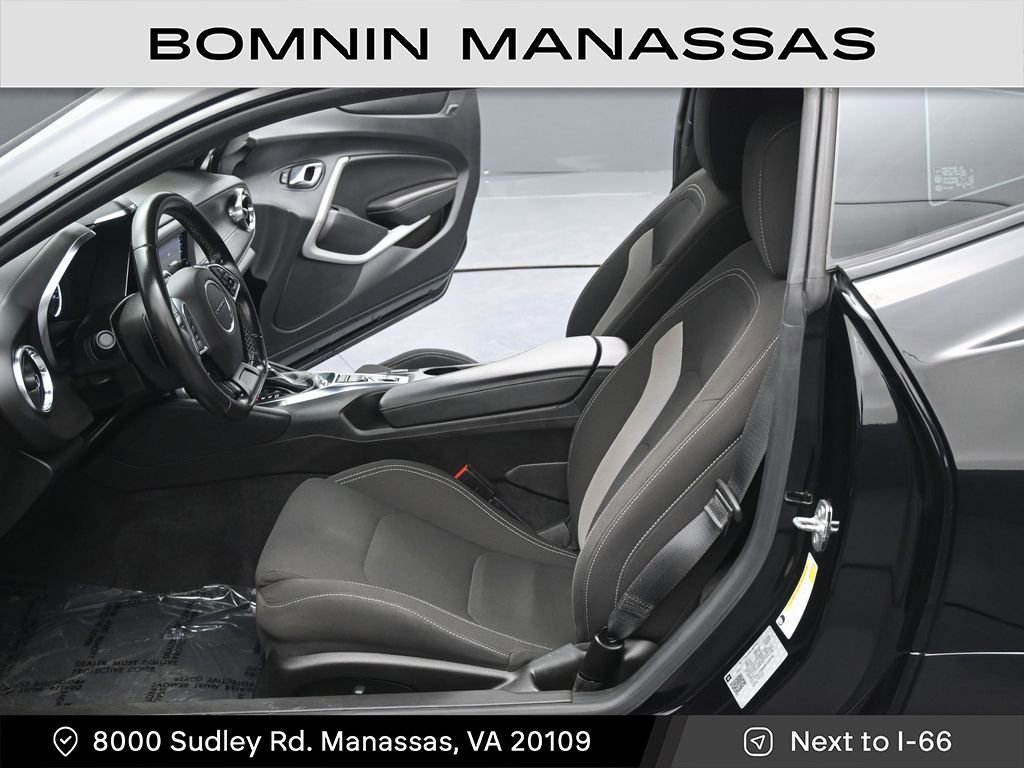 Used 2021 Chevrolet Camaro LT image 11