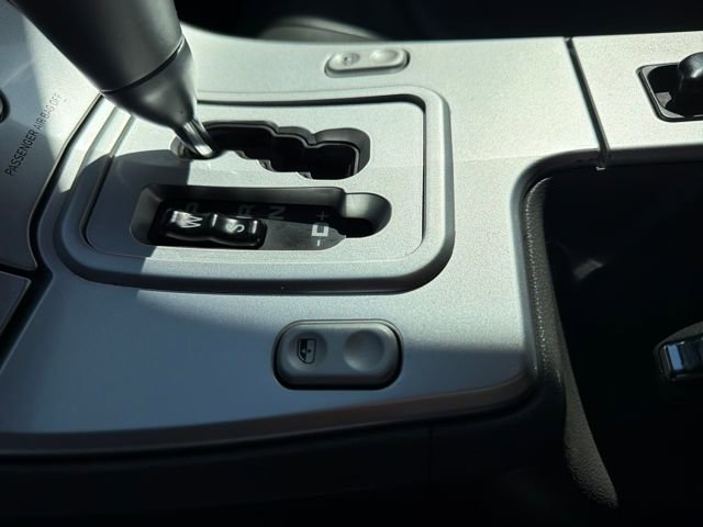 Used 2005 Chrysler Crossfire Limited image 13