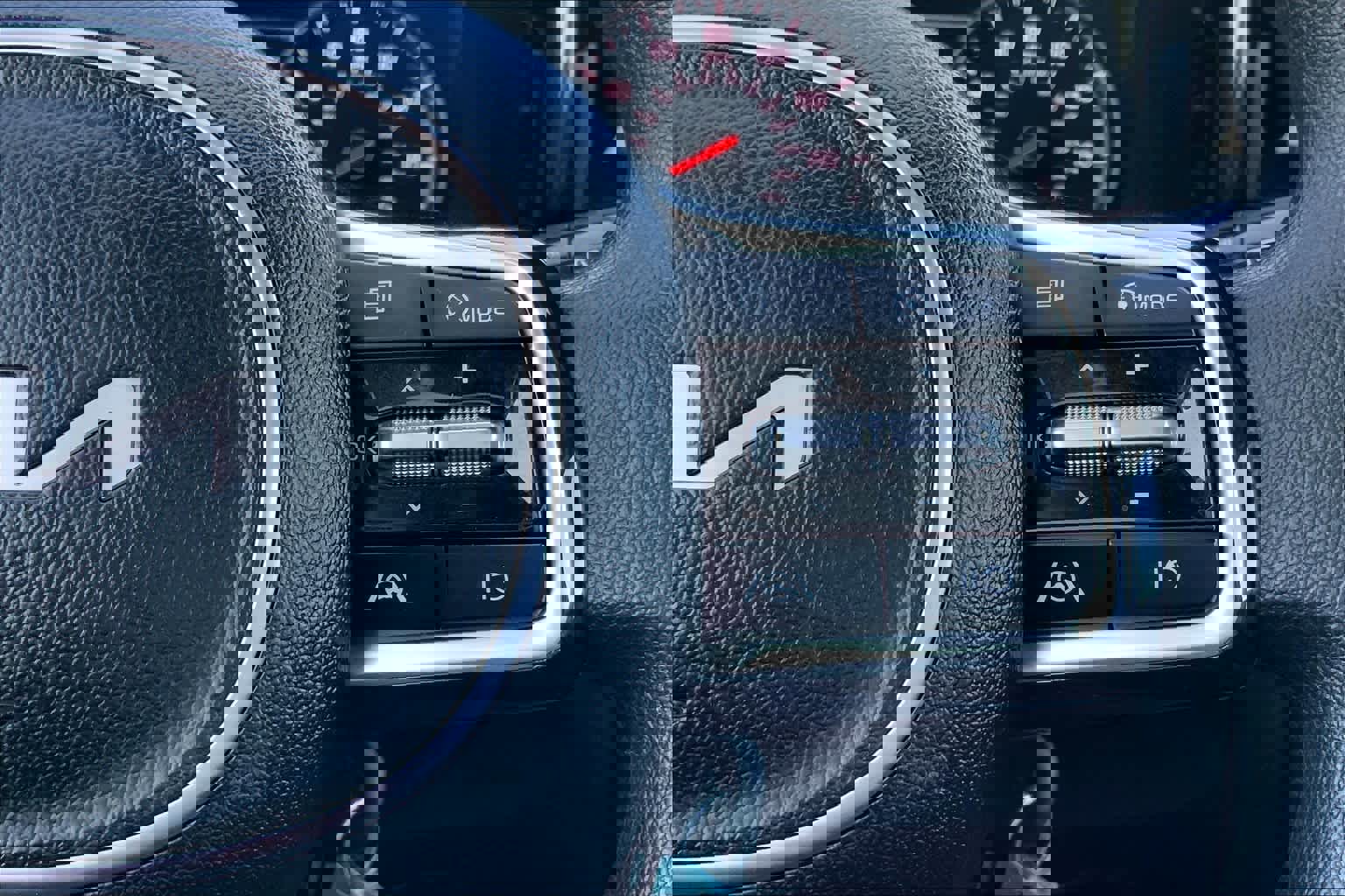 Used 2022 Kia Sorento LX AWD/4WD image 24