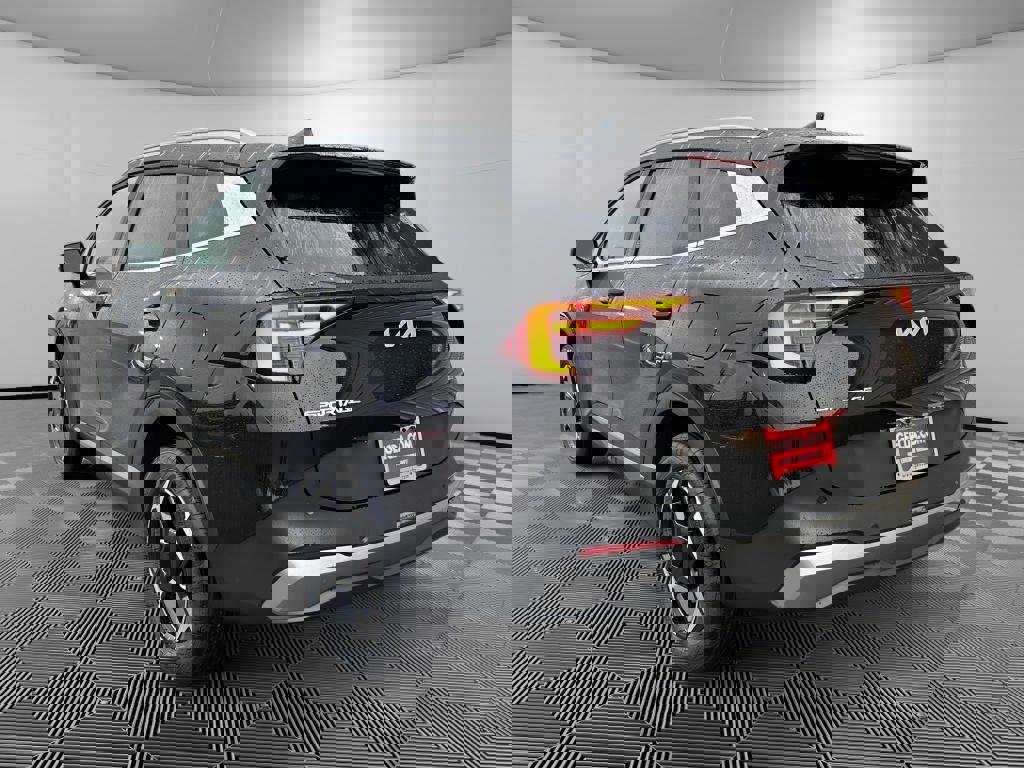 New 2026 Kia Sportage EX image 6