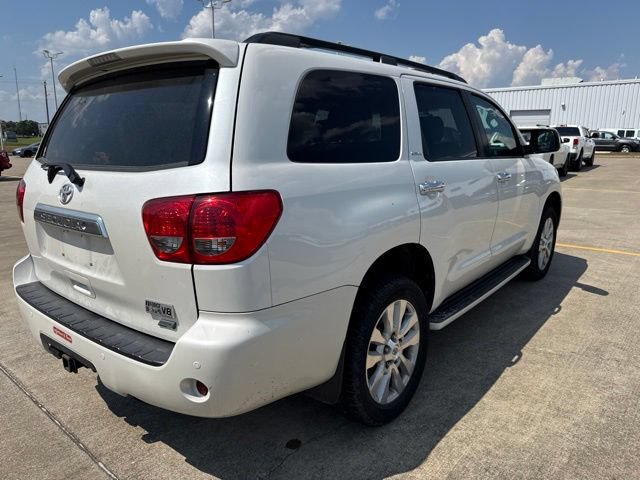 Used 2017 Toyota Sequoia Platinum AWD/4WD image 8
