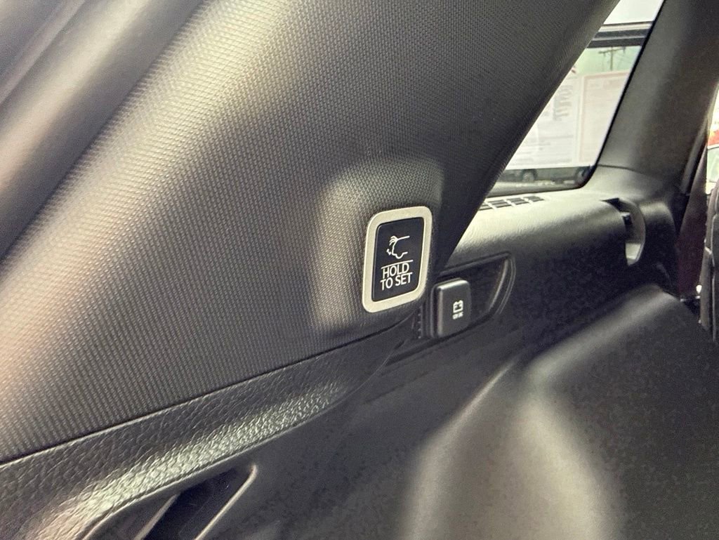 Used 2026 Jeep Grand Cherokee Limited AWD/4WD image 15